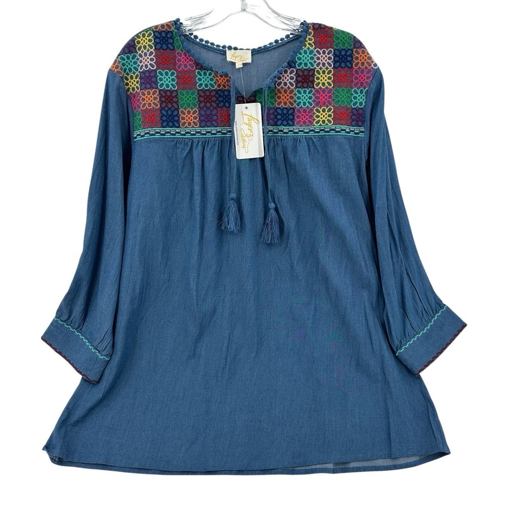 Layerz Clothing Women Large Embroidered Chambray Tunic Top Blue CR608  NWT